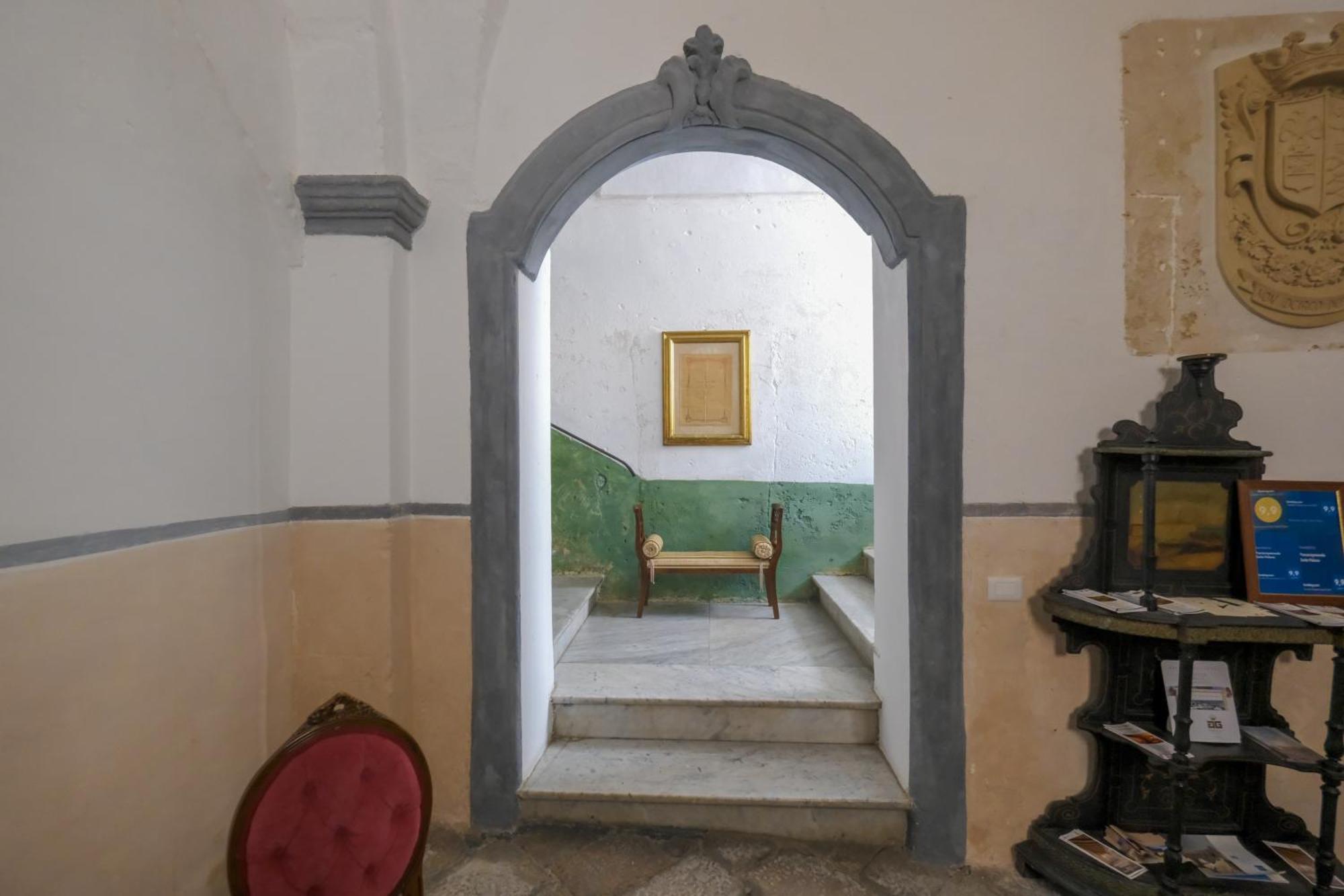 Pascaraymondo Suite Palace Галлиполи Экстерьер фото
